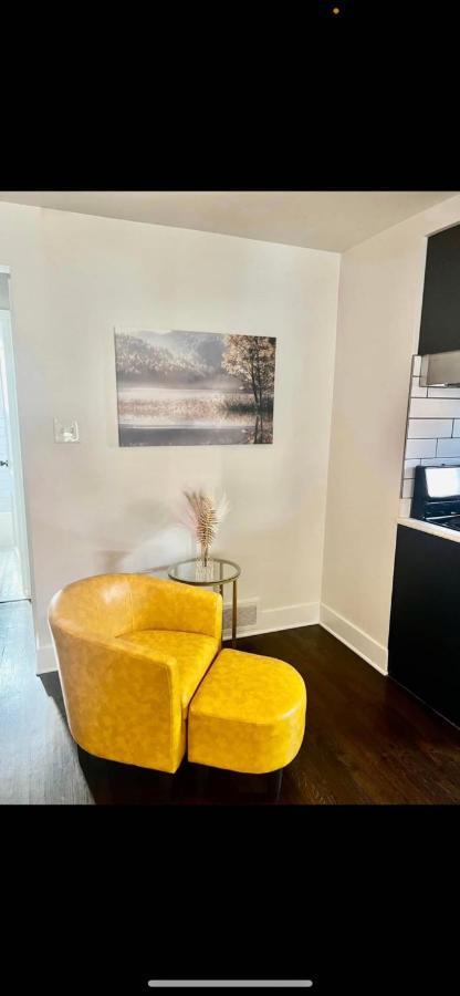 Lovely 1-Bedroom Rental Unit With Free Parking Вашингтон Экстерьер фото