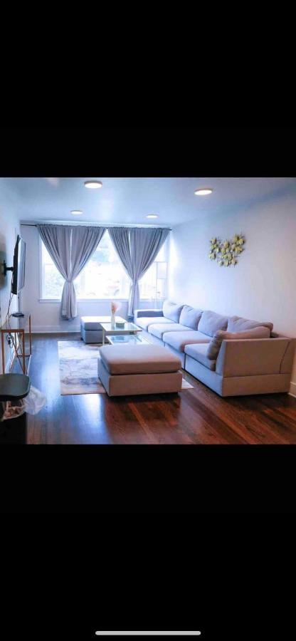 Lovely 1-Bedroom Rental Unit With Free Parking Вашингтон Экстерьер фото