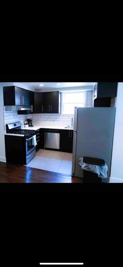 Lovely 1-Bedroom Rental Unit With Free Parking Вашингтон Экстерьер фото